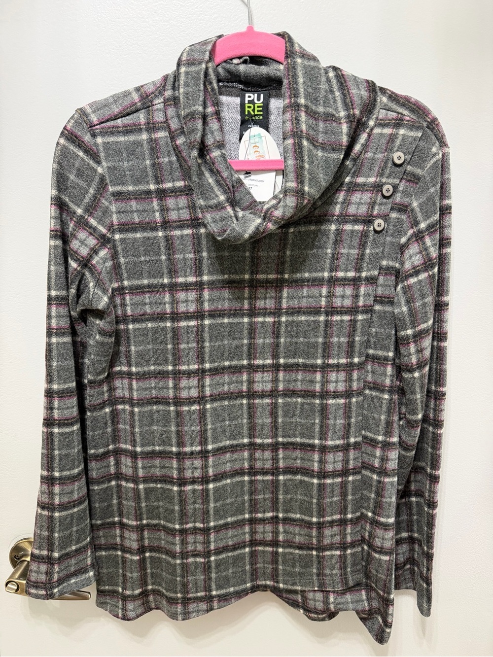 NWT Pure Essence Urbanology Plaid Cowl Neck Tunic Top Grey Magenta Med